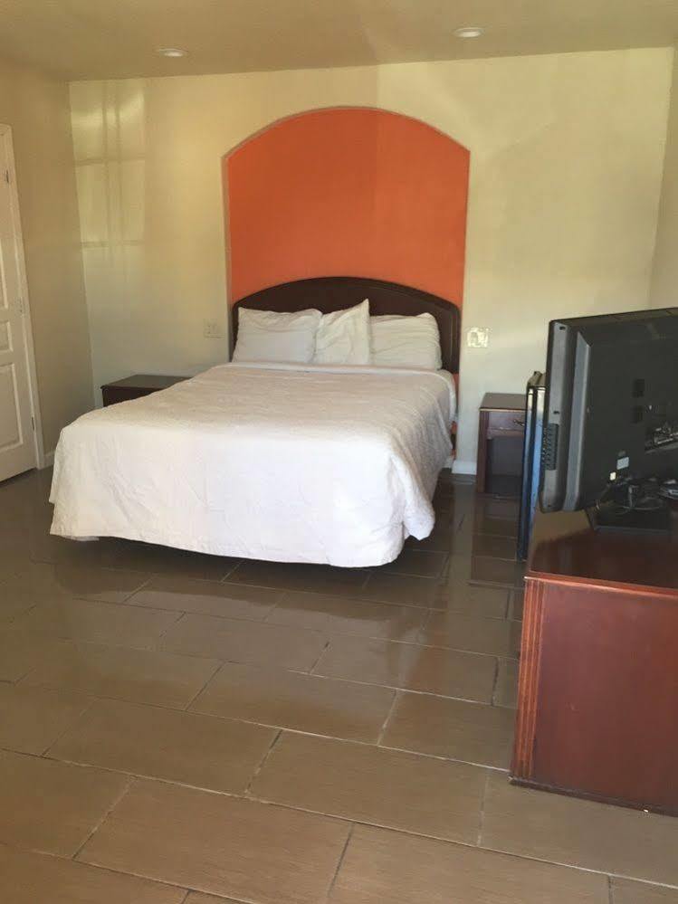 Classic Inn And Suites Ел Сентро Екстериор снимка